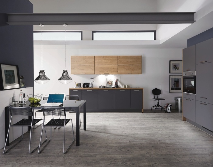 Touch_15036_16_Touch334_R1_B704857