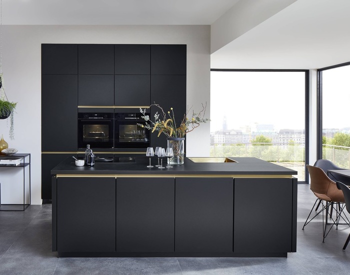 Touch_30477_21_Touch_340_M_R1_B704197