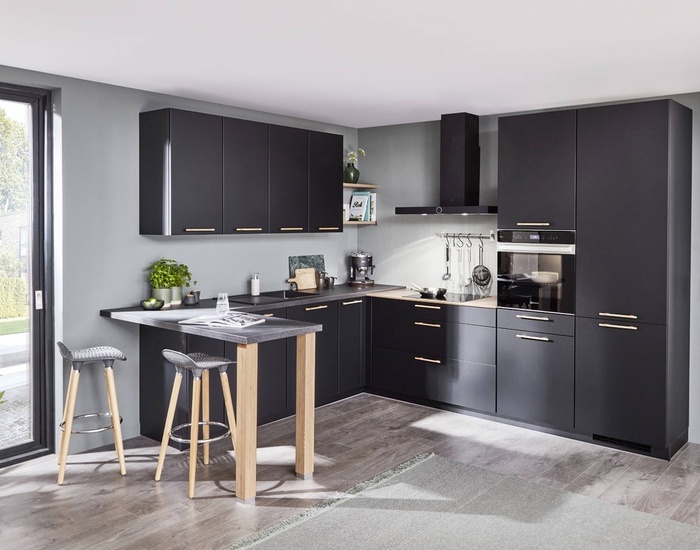 Touch_30651_22_Touch_340_B705447_M