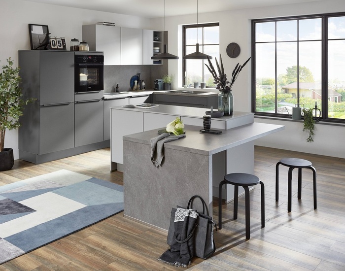 Touch_30679_22_Touch_334_M_B704927