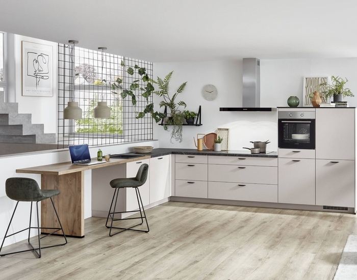 Look_30832_25_Look_604_M_B705333