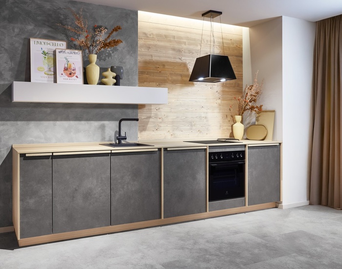 02_03_31733_25_Riva_839_M