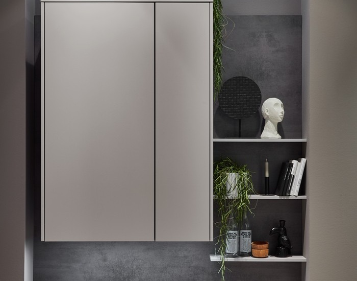 02_12_31724_25_Touch_341_D