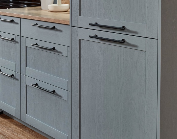 01_10_31812_25_Frame_614_D