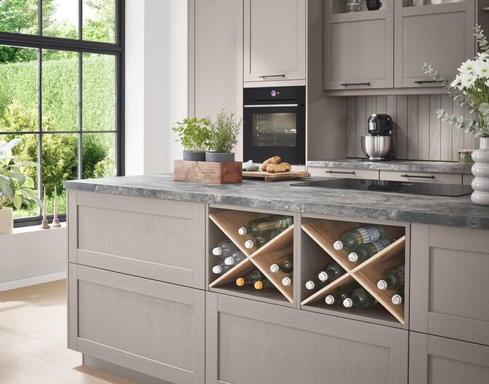 31293_25_Frame_619_D