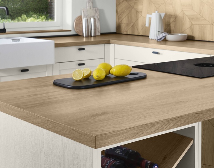 31489_25_Frame_613_D